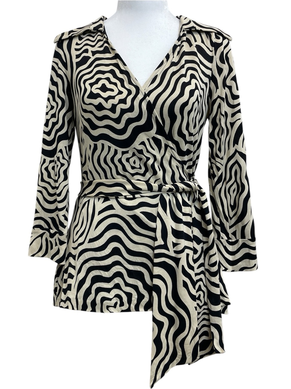 Diane Von Furstenberg Vintage 100% Silk Abstract Zebra Print Jill Wrap Top